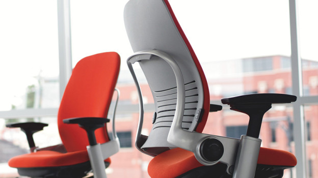 ERGONOMIC OFFICE CHAIRS